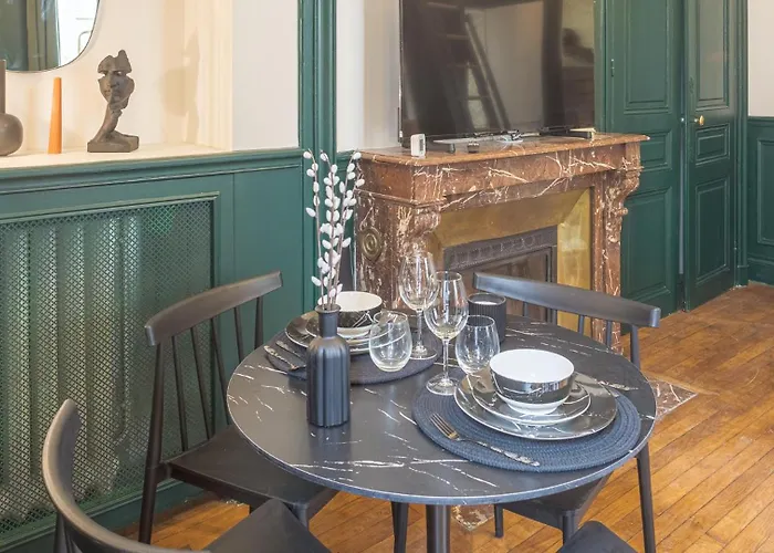 Apartamento Bonappart 1 - Charme Napoleonien & Confort Troyes